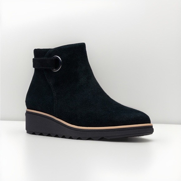 Clarks Shoes - Clarks Collection Women's 7 M Sharon Spring Boot Black Suede Wedge Side Zip Shoe
